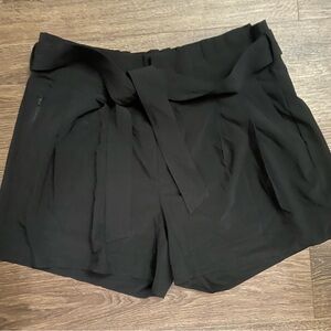 Athleta Black Skyline Shorts